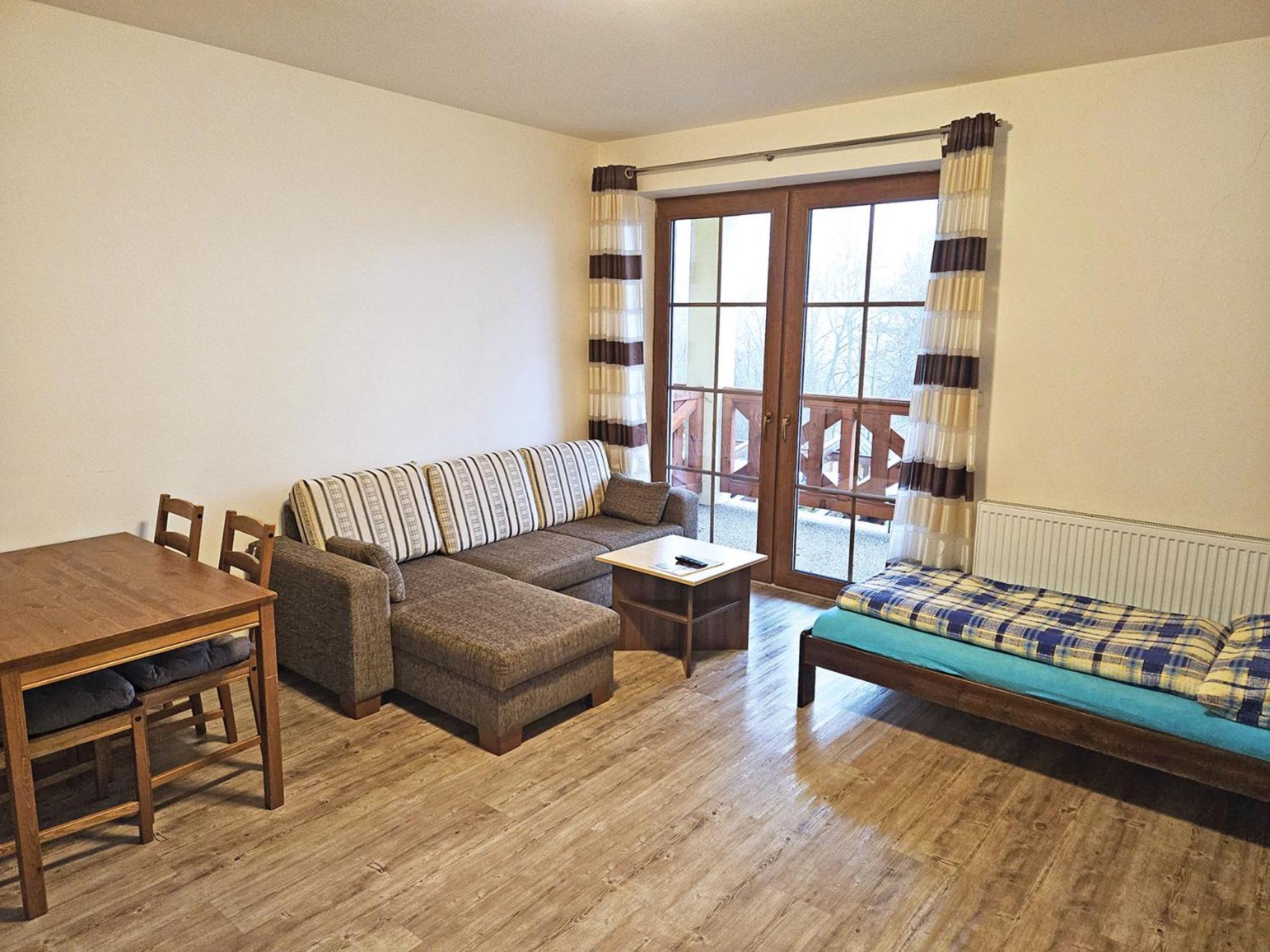 Apartmany Rezac Рокитнице над Ийзероу Екстериор снимка