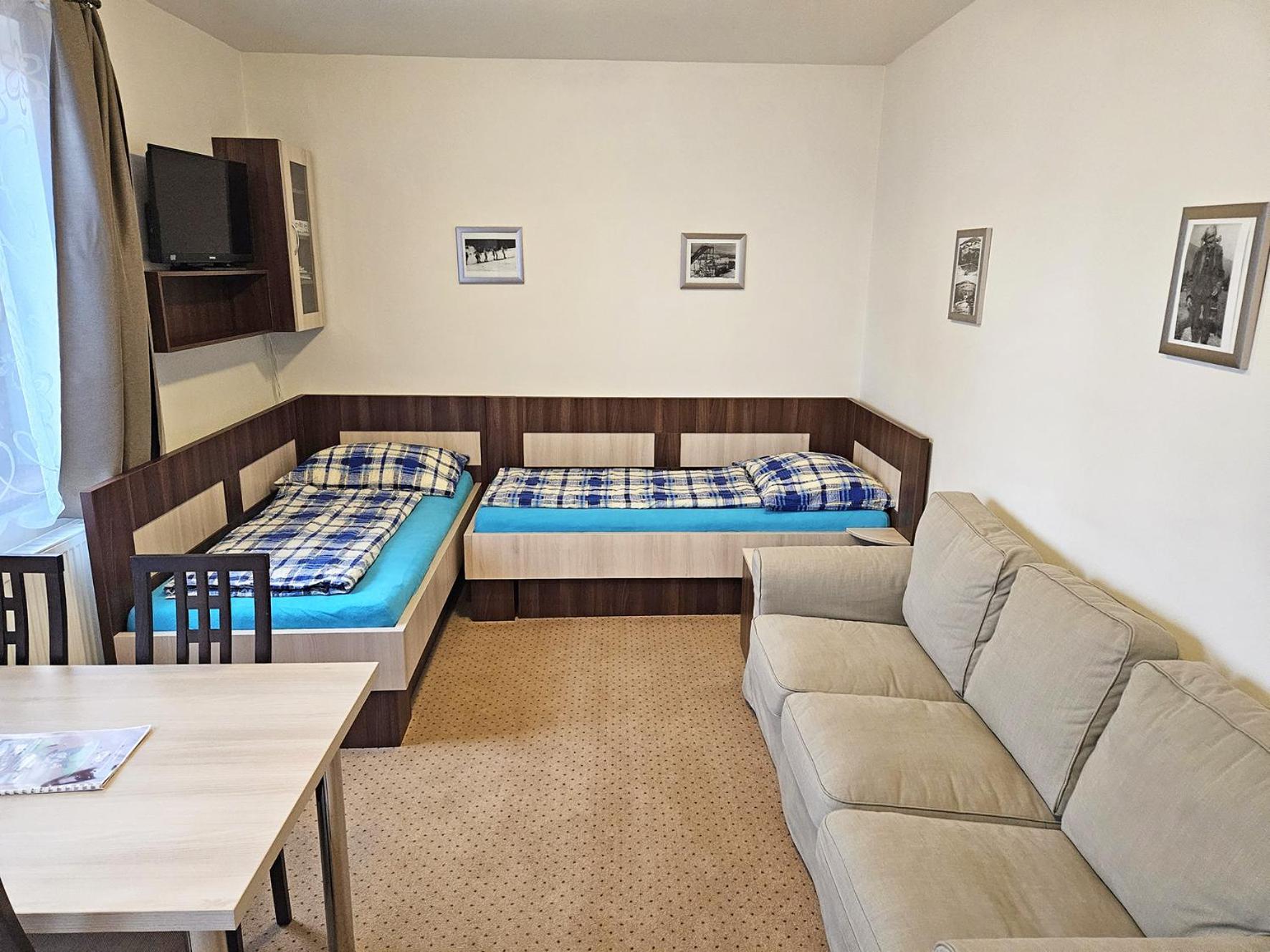 Apartmany Rezac Рокитнице над Ийзероу Екстериор снимка