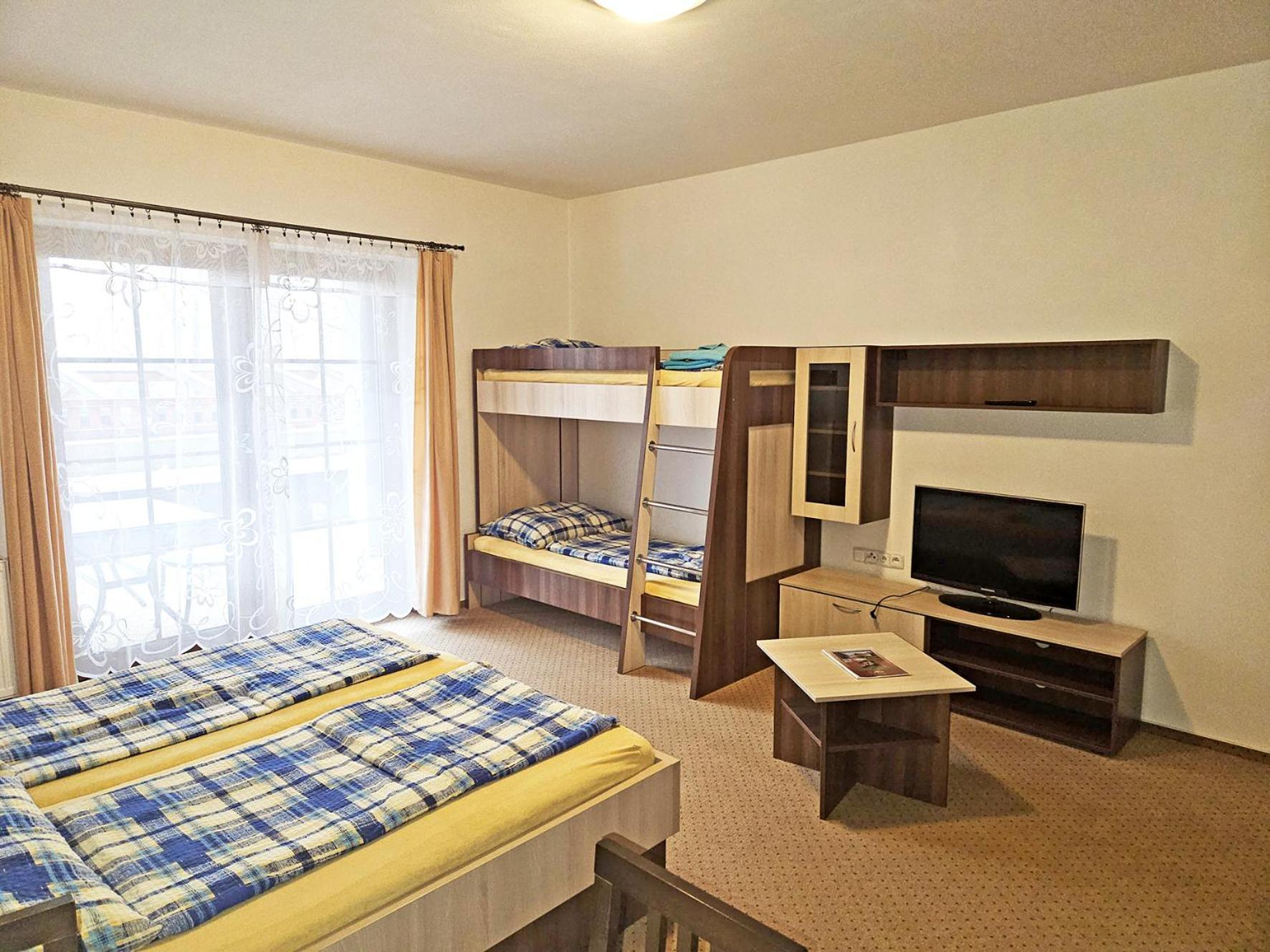 Apartmany Rezac Рокитнице над Ийзероу Екстериор снимка