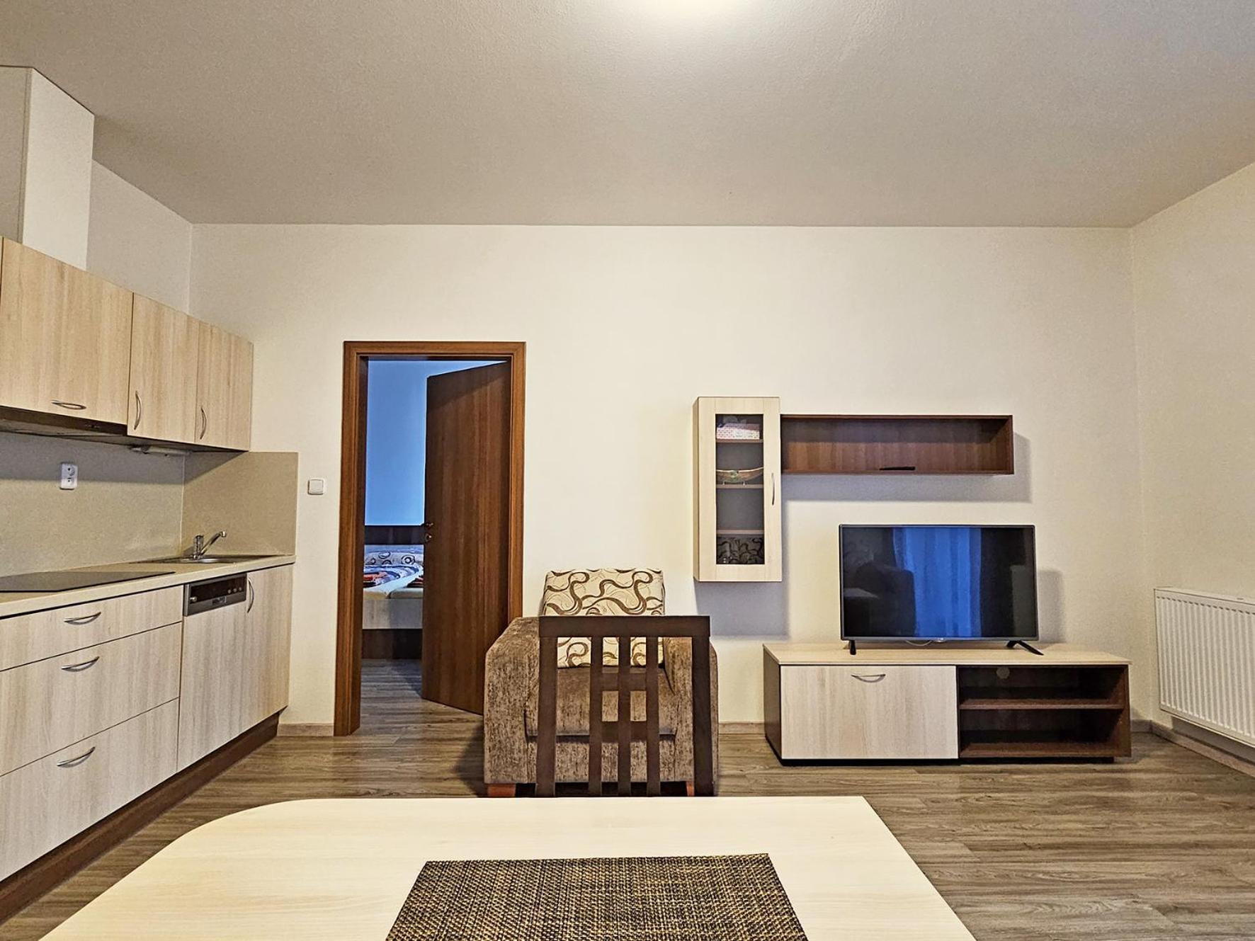 Apartmany Rezac Рокитнице над Ийзероу Екстериор снимка
